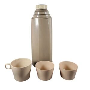 Vintage Thermos Brand 2404 Quart-Size Vacuum Flask Beige w/ Cups & Lid